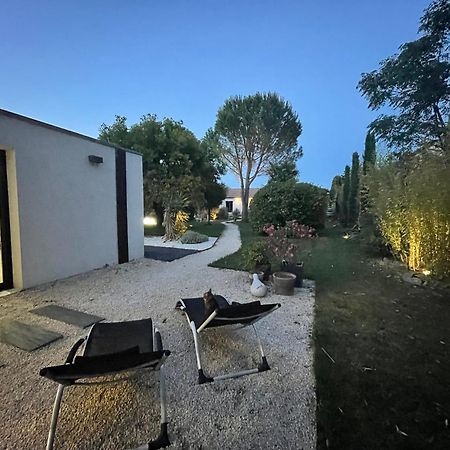 Cherche Midi Marguerittes Exterior foto